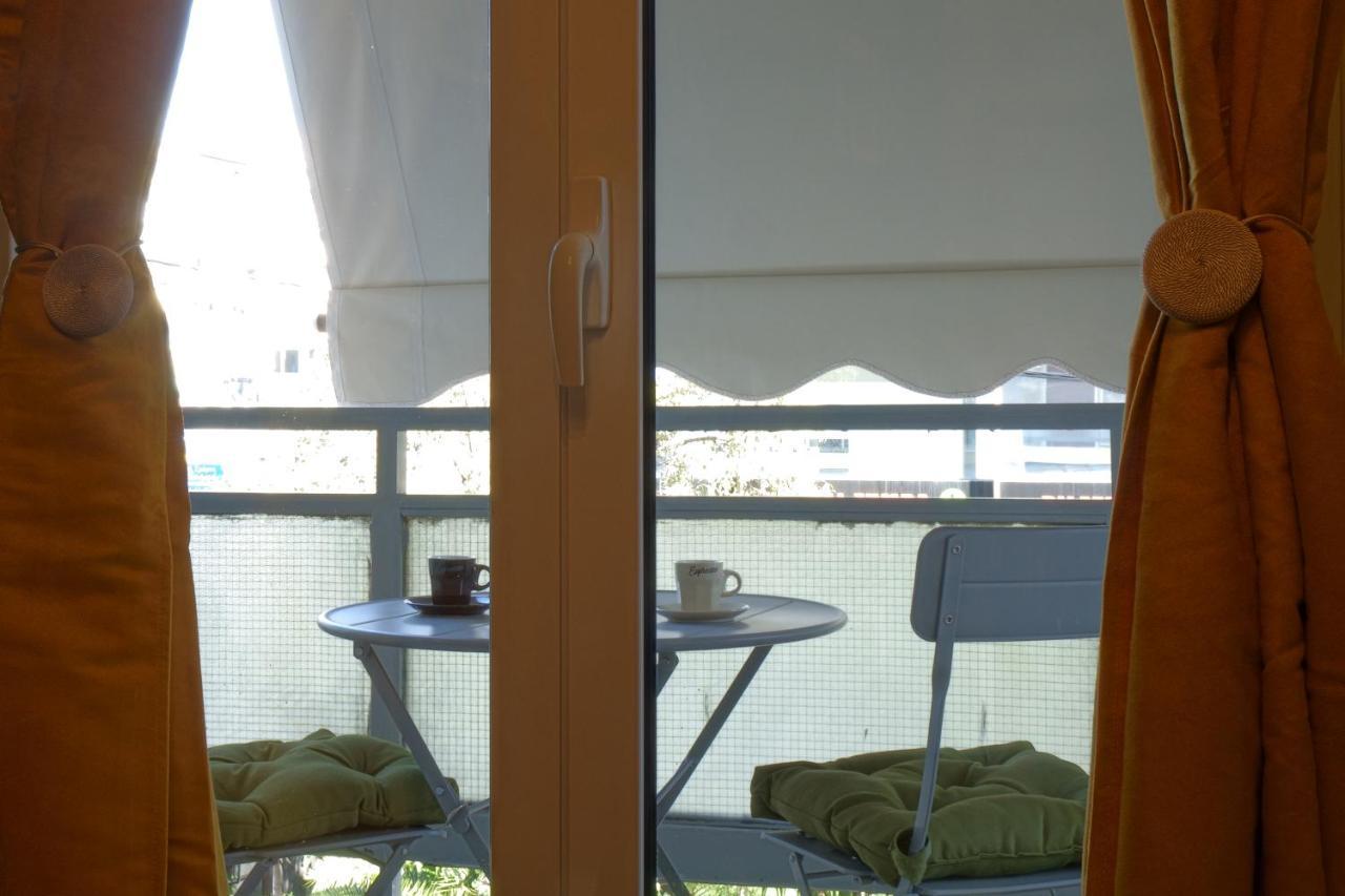 You & Me Cozy Apartments By Zain Athen Exterior foto